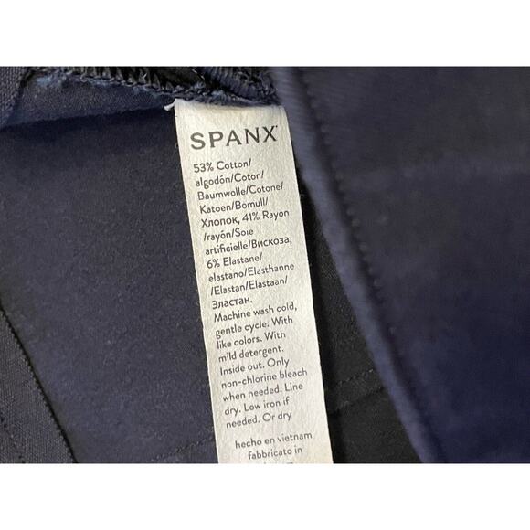Spanx Polished Ankle Pants Size XL Slim Leg Pull On Black 4 Way Stretch Slimming - Picture 8 of 8